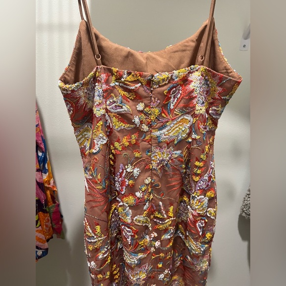 Elliatt Vespers Embellished Midi Dress - floral sequin - Size M - Picture 12 of 15